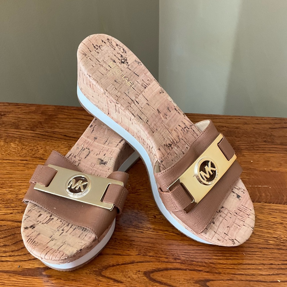 New Michael Kors Wedge